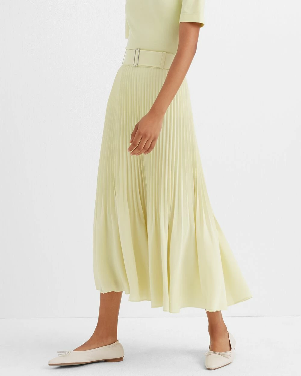 Buy ๐ฅ Club Monaco ๐ฉ Women Split Pleat ๐ Skirt Neon Green ๐ - Image 2