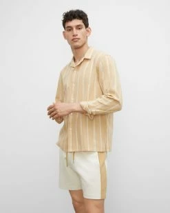 Hot Sale ๐ Club Monaco Men Camp Collar Striped Linen Blend ๐ Shirt Tan Multi ๐