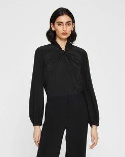Best Sale π― Club Monaco π© Women Twist Neck Top Black π