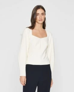 Brand new 🎉 Club Monaco 👩 Women Square Neck Sculptural Sleeve Top Egret 🎁