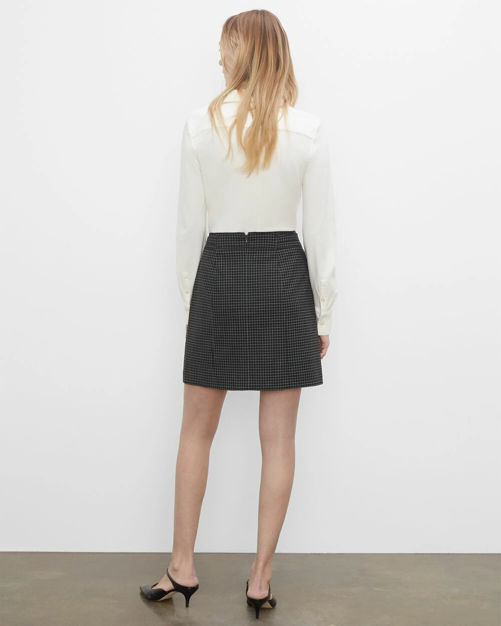 Discount โค๏ธ Club Monaco ๐ฉ Women D-Ring Mini ๐ Skirt Black And White ๐ - Image 2