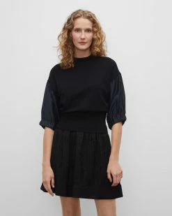 New 🥰 Club Monaco 👩 Women Woven Sleeve Crewneck Top Black 🎁