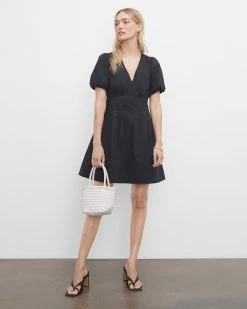 Hot Sale π₯° Club Monaco π© Women Double V Tie Back π Dress Caviar π€©