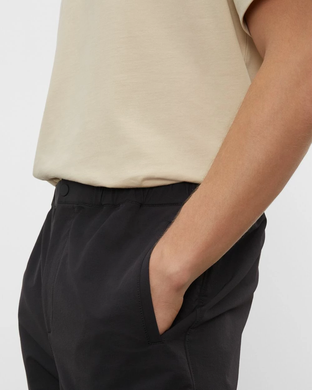 Wholesale ๐ Club Monaco Men Refined Tech Pants Black โ - Image 3