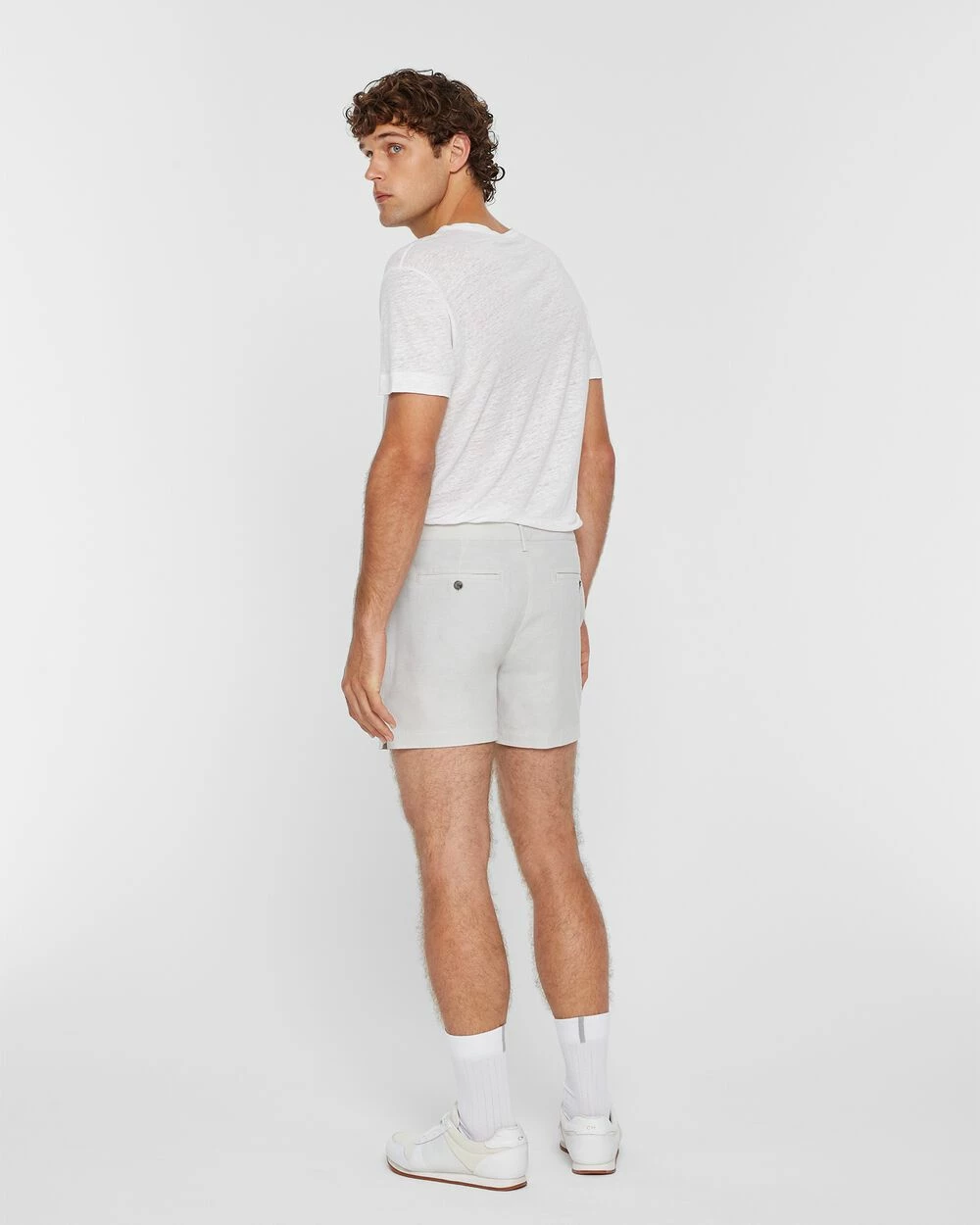 Brand new ๐ Club Monaco Men Jax Chambray 5" Shorts Metal Grey โ๏ธ - Image 2