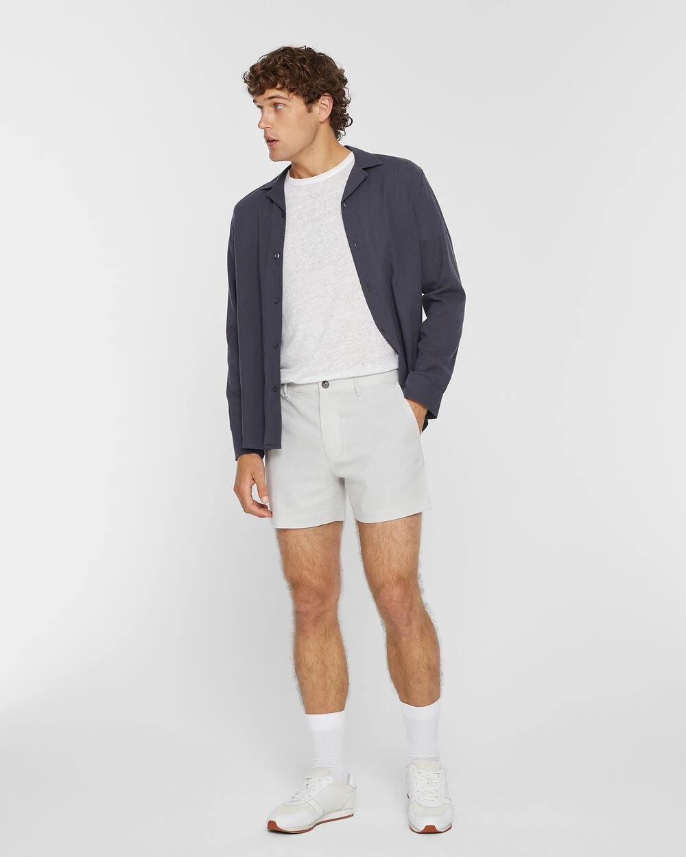 Brand new ๐ Club Monaco Men Jax Chambray 5" Shorts Metal Grey โ๏ธ