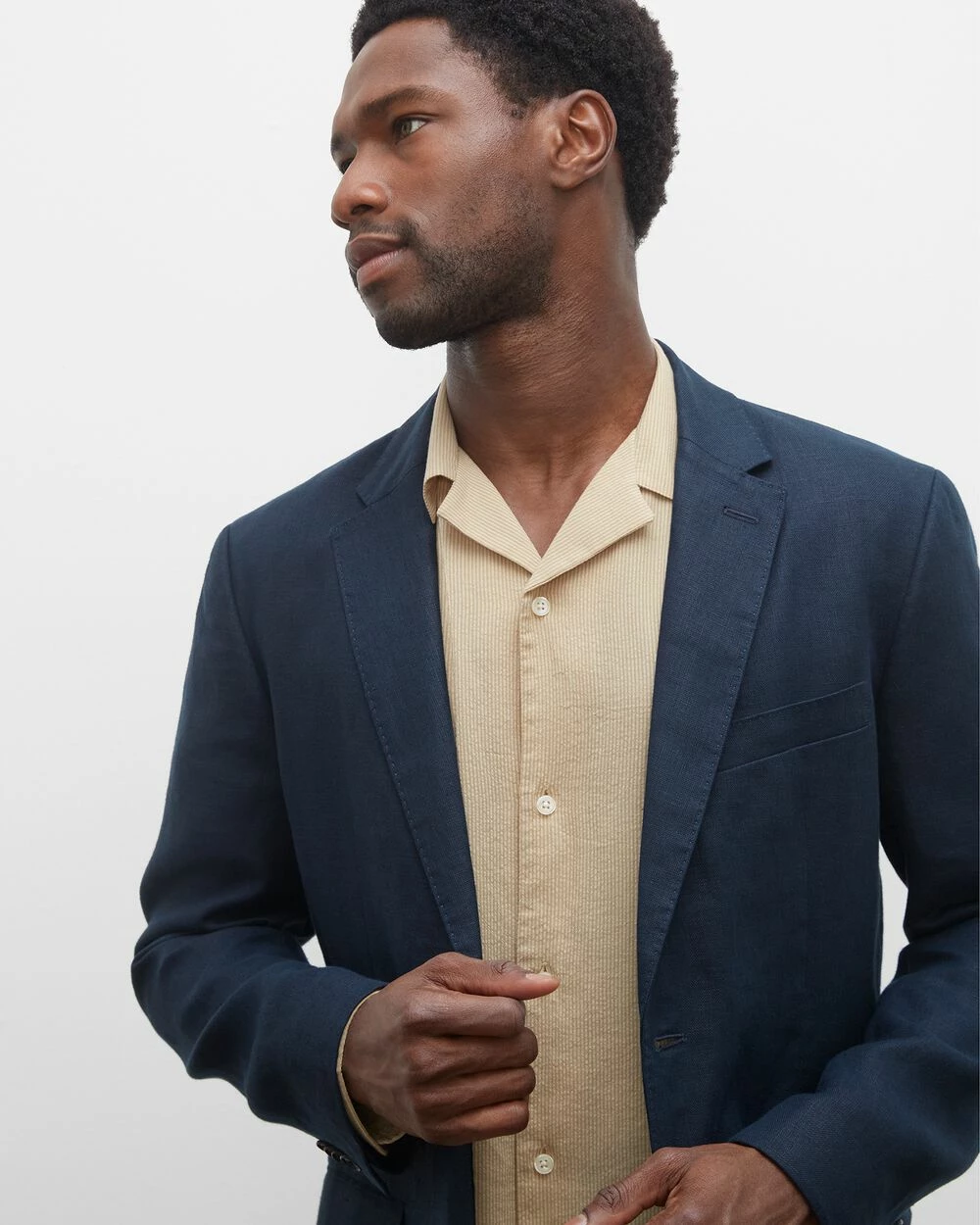 Best Pirce π Club Monaco Men Long Sleeve Camp Collar Seersucker π Shirt Tan βοΈ - Image 3