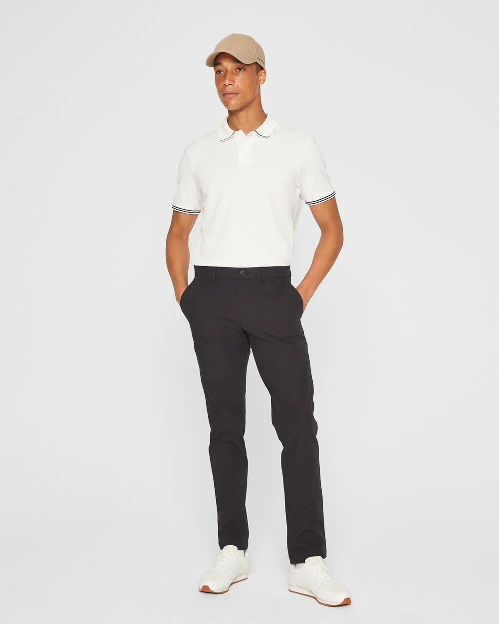 Best deal π€© Club Monaco Men Connor Tech Pant Caviar π§¨