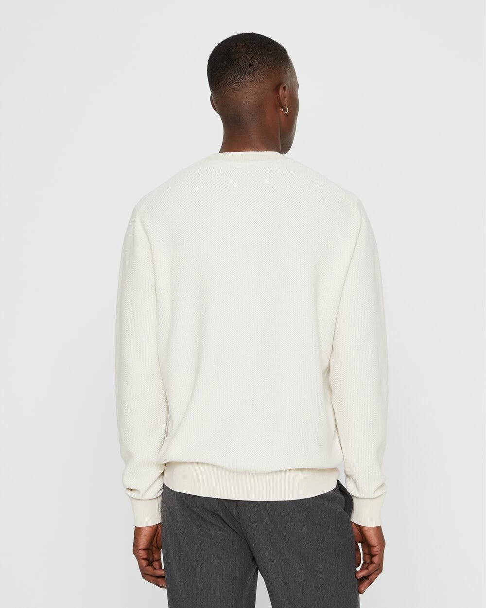 Coupon ๐ Club Monaco Men Long Sleeve Texture Crew Sweater Silver Birch ๐ฅฐ - Image 2