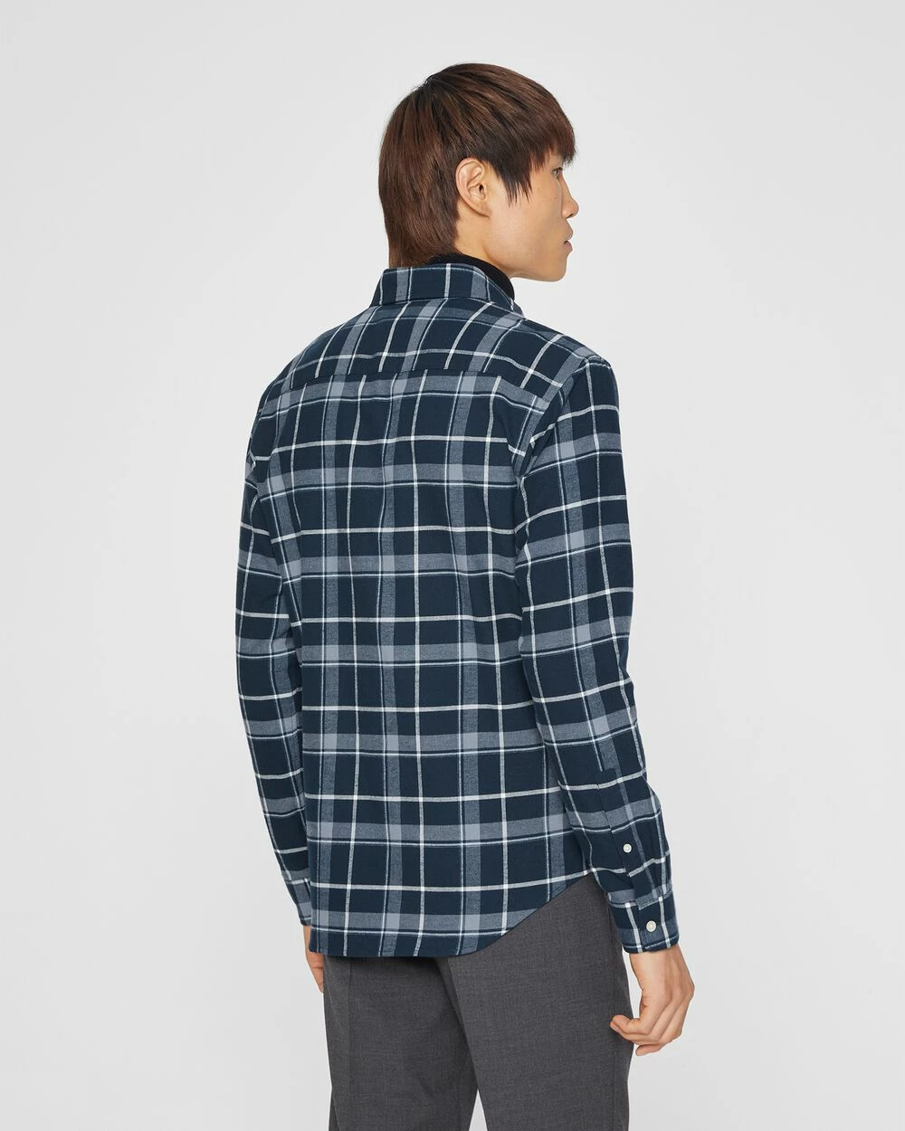 Best reviews of ๐ Club Monaco Men Long Sleeve Open Plaid Flannel ๐ Shirt Navy ๐ - Image 2