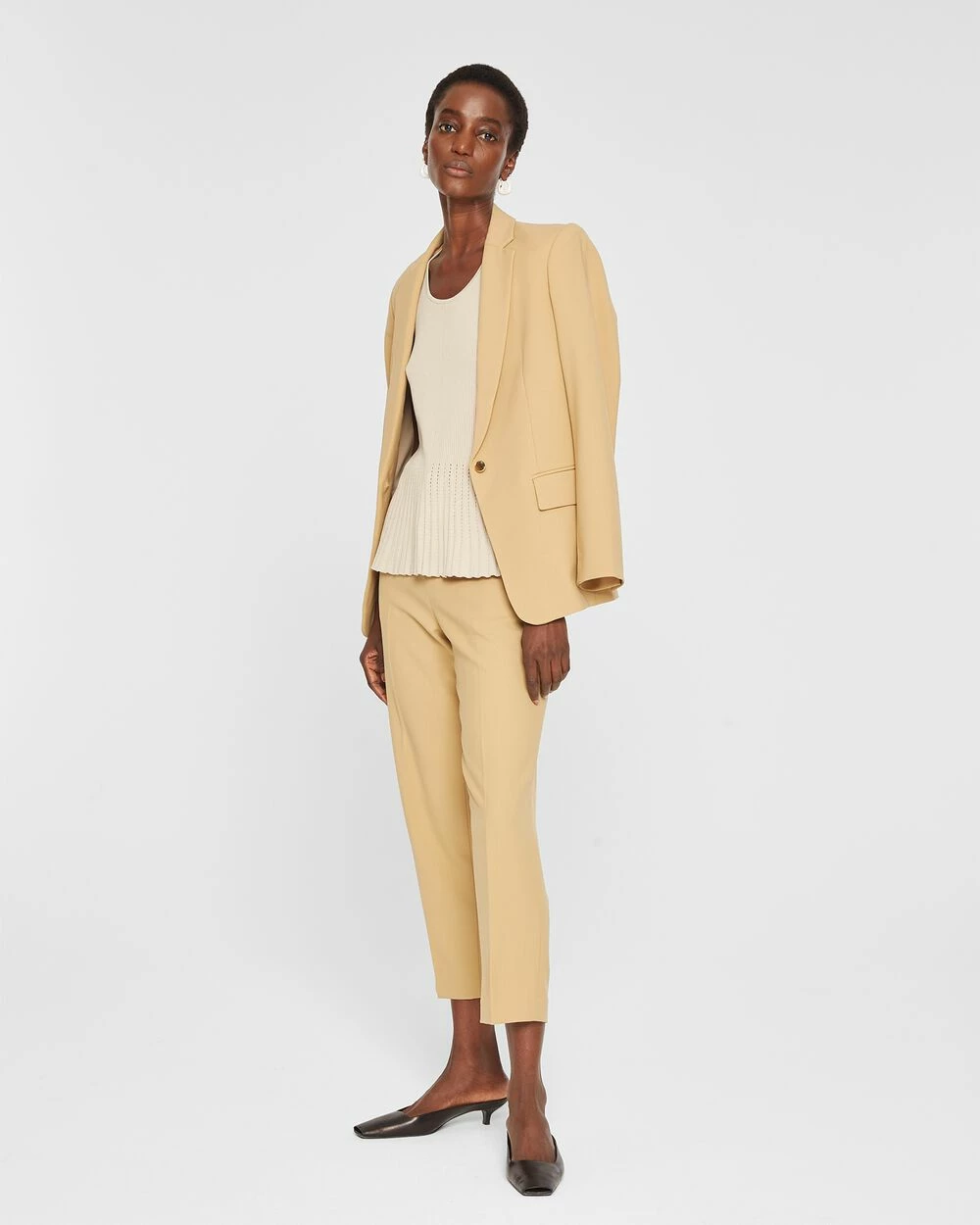 Brand new 😀 Club Monaco 👩 Women Fancy Rib Shell Chateau Gray 🔔 - Image 4