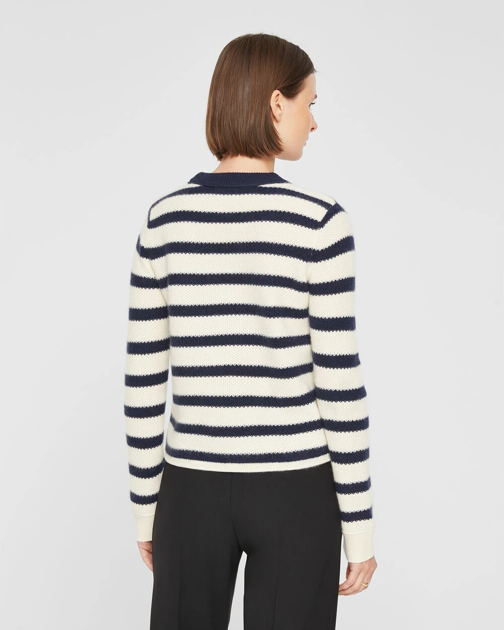 Best Sale ๐ฅฐ Club Monaco ๐ฉ Women Striped Cashmere Honeycomb Crew Navy Stripe ๐ - Image 2