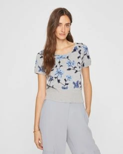 Brand new 😀 Club Monaco 👩 Women Floral Jacquard Tee Grey Multi 👏