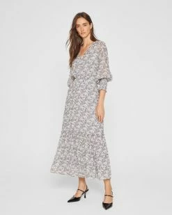 Brand new 😍 Club Monaco 👩 Women Smocked Cuff Maxi 👗 Dress Blue Multi Combo 🔥