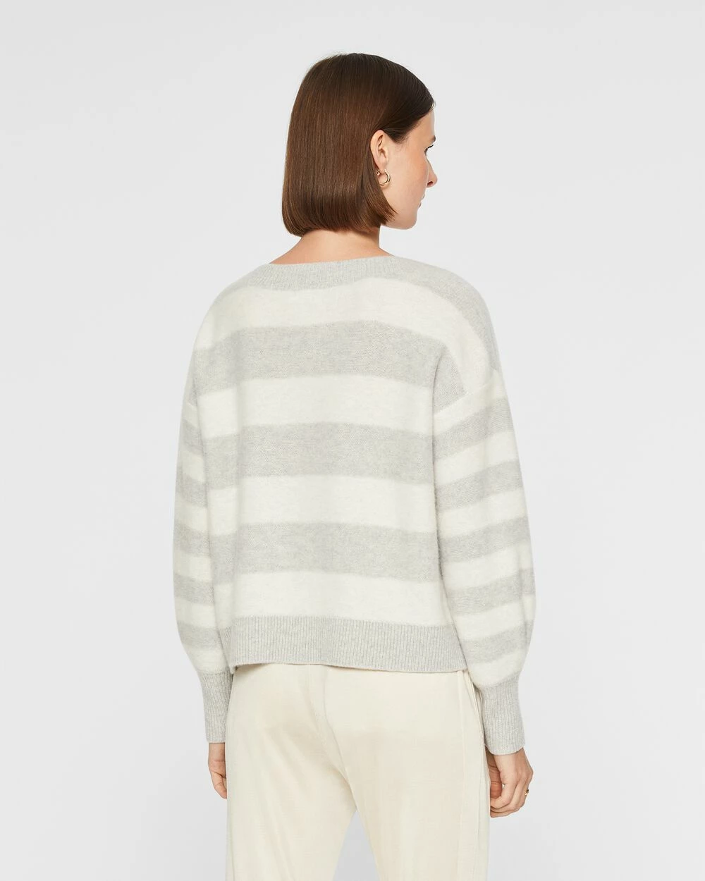 Best deal 🌟 Club Monaco 👩 Women Striped Boiled Cashmere Boatneck Sweater Light Heather Grey &white ⌛ - Image 2