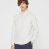Promo 🎁 Club Monaco Men Long Sleeve Waffle Heather 👕 Shirt Light Heather Grey 👏