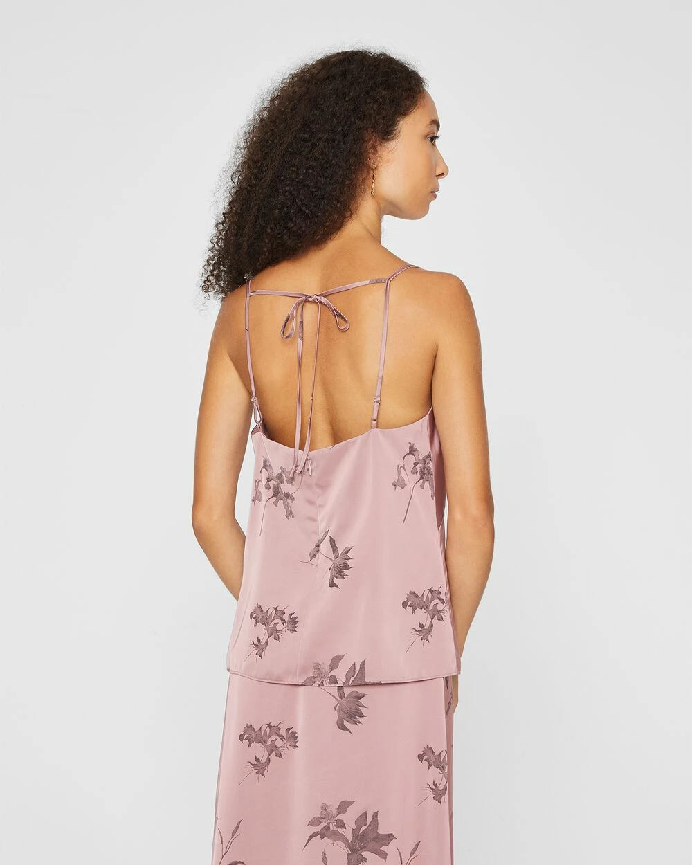 Best deal ๐ Club Monaco ๐ฉ Women Printed Tie Back Cami Rose Print โค๏ธ - Image 2