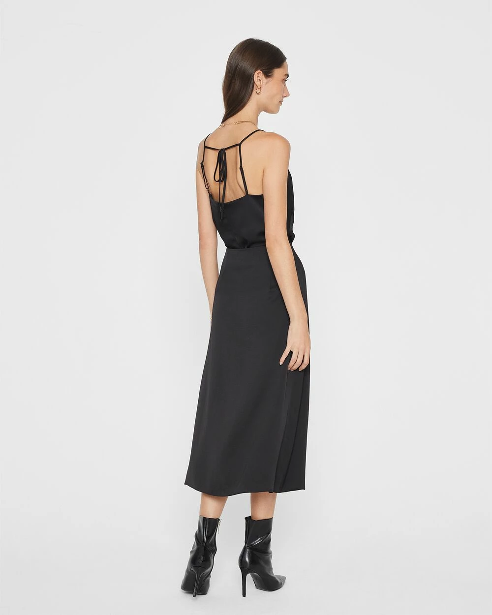 Budget ๐ Club Monaco ๐ฉ Women Button Front Slip ๐ Skirt Black ๐ - Image 2