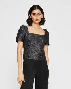 Flash Sale ๐ฅ Club Monaco ๐ฉ Women Brocade Puff Sleeve Blouse Black ๐