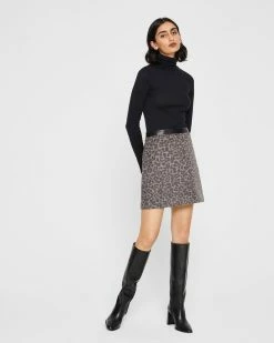 Best Pirce ✨ Club Monaco 👩 Women Leopard Print Centie Mini 👗 Skirt Leopard W Black 💯