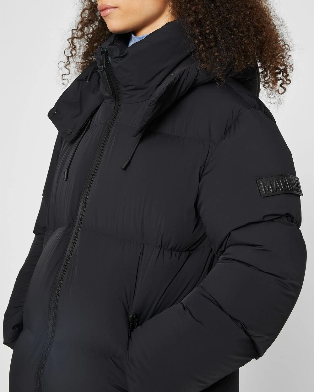 Buy ๐งจ Club Monaco ๐ฉ Women Mackage Freya Down Jacket Black/Noir ๐ - Image 3