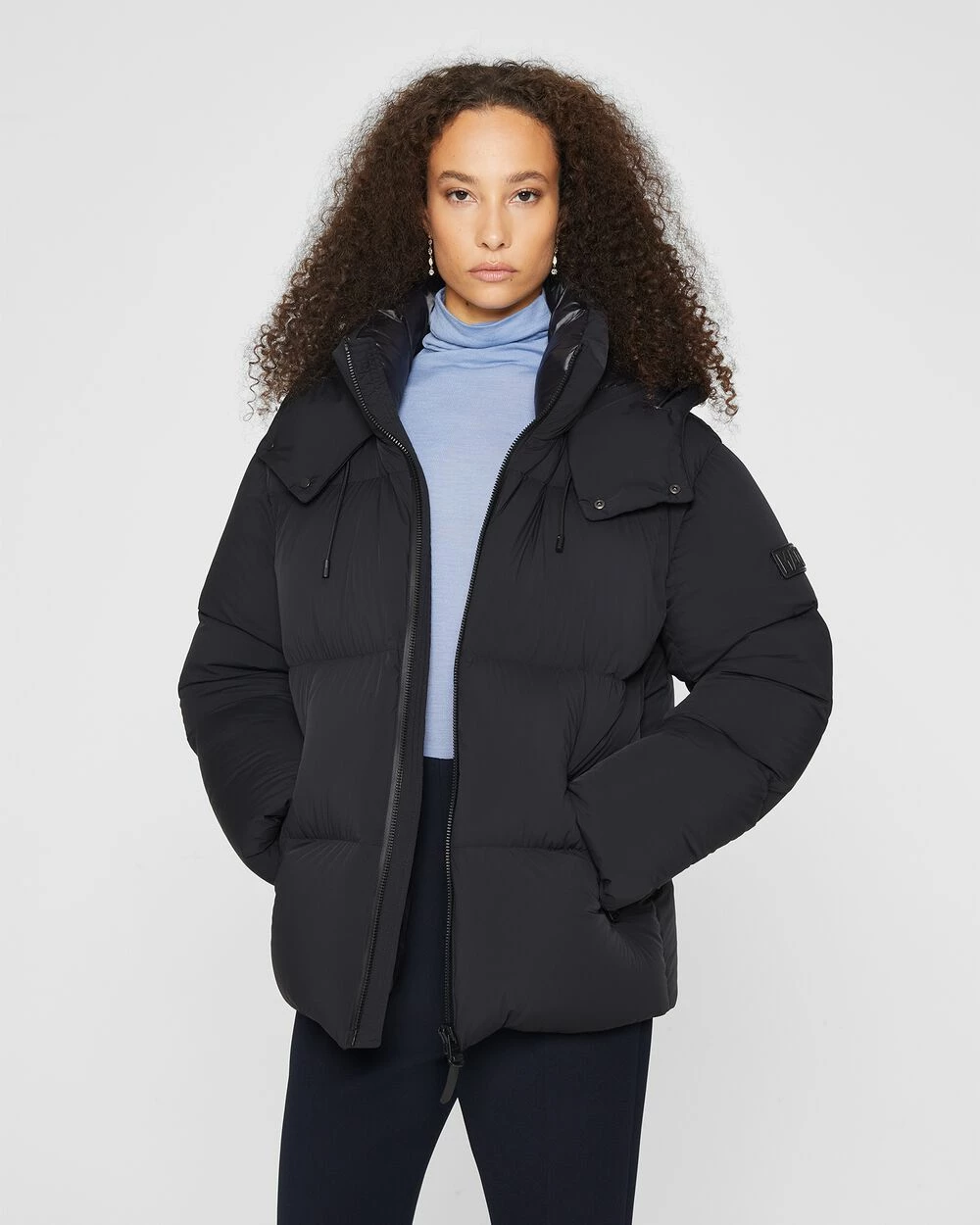 Buy ๐งจ Club Monaco ๐ฉ Women Mackage Freya Down Jacket Black/Noir ๐ - Image 4